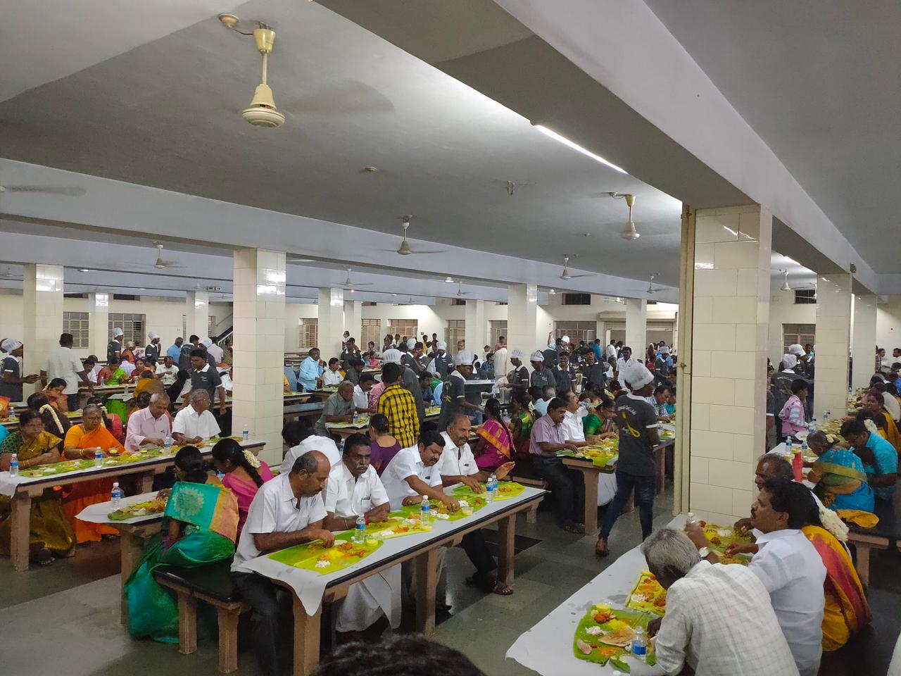 Premium food presentation catering in Erode by Aayush Caterer